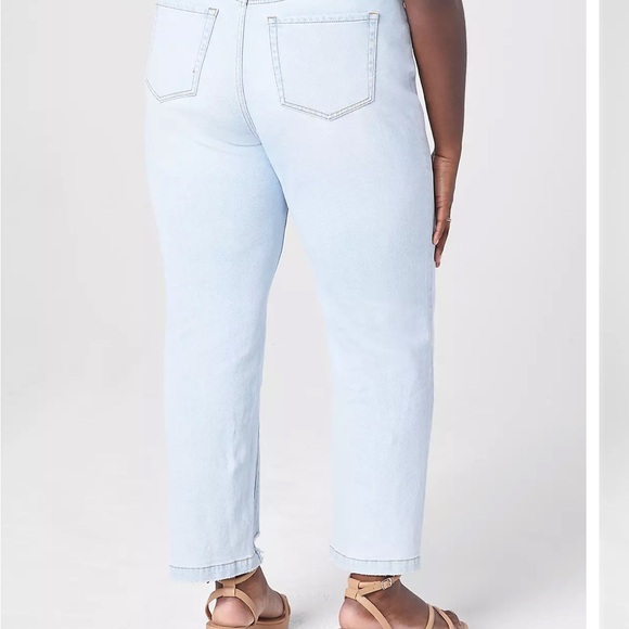 Signature fit straight ankle Jean - Picture 2 of 3